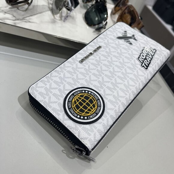 Michael Kors Cooper Embellished Logo Zip-Around Wallet 36R5LCOZ3B BRIGHT WHT - Picture 4 of 10